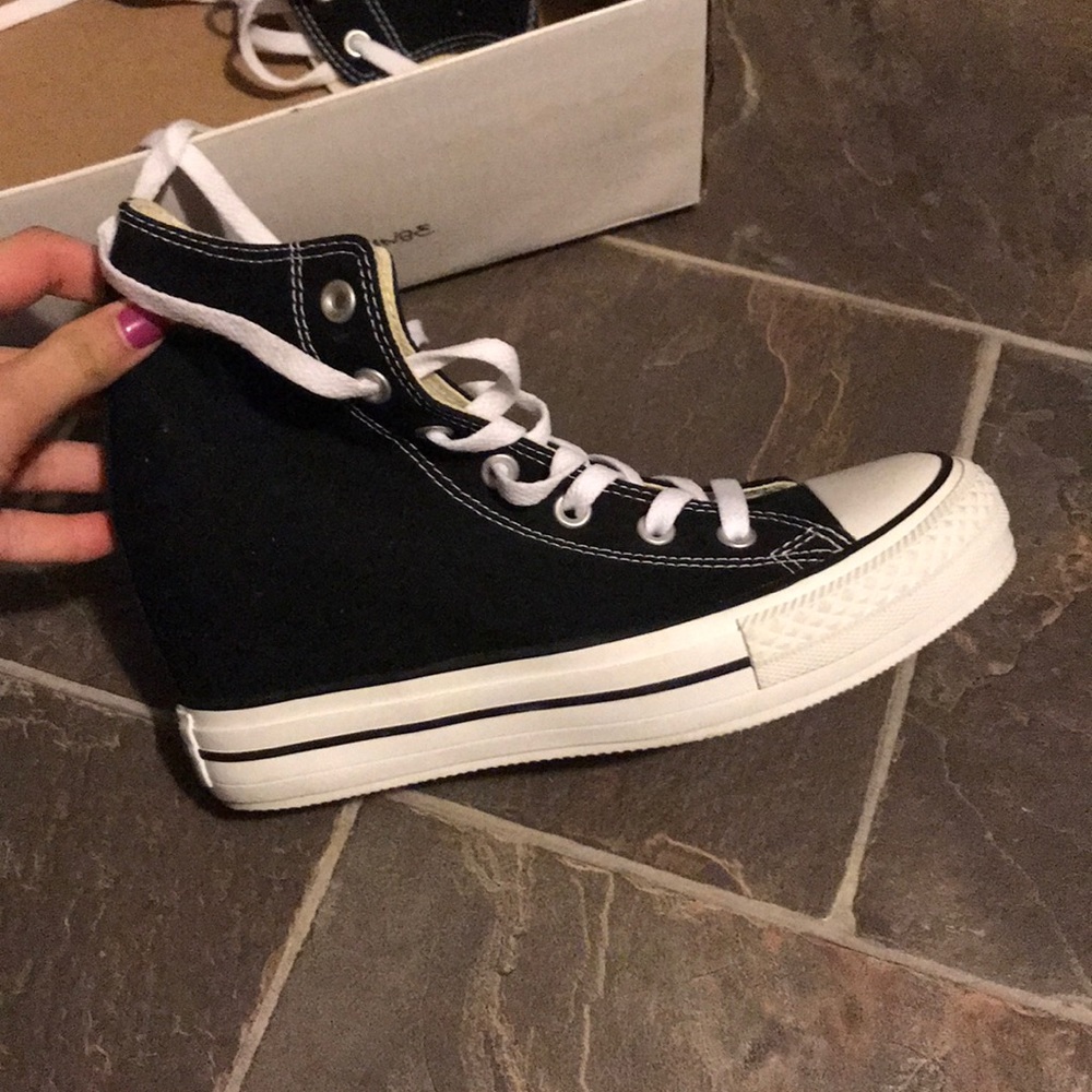 Platform converse